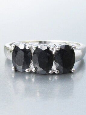 Vintage STS Jewels 3 Dark Purple Black SPINEL Sterling Silver Ring Size 10